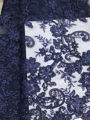 Lace Appliques A Line Scoop Neck Mother of the Bride Dresses