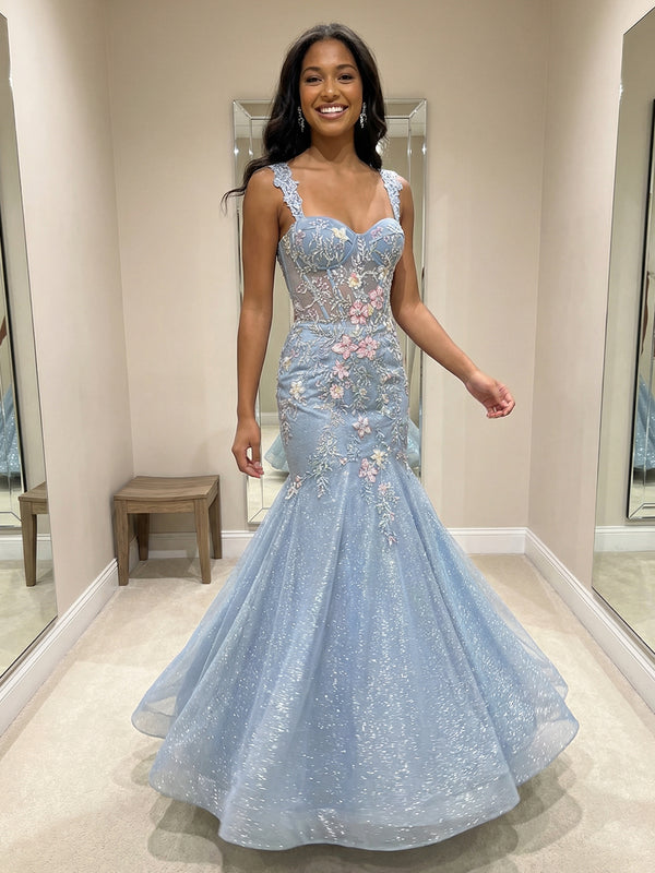 Lace Appliques Sweetheart Tulle Bodycon Pleated Prom Dresses