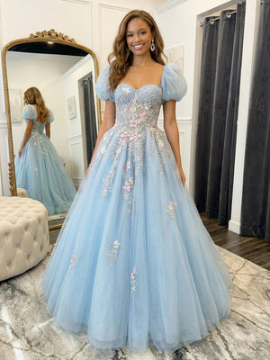 Lace Appliques Sweetheart Tulle Pleated Prom Dresses