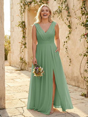 V Neck Pleated Chiffon Side Slit Bridesmaid Dresses with Pockets