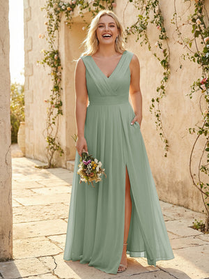 V Neck Pleated Chiffon Side Slit Bridesmaid Dresses with Pockets