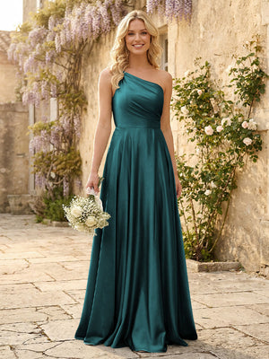 One Shoulder Satin Pleated Bridesmaid Dresses with Slit