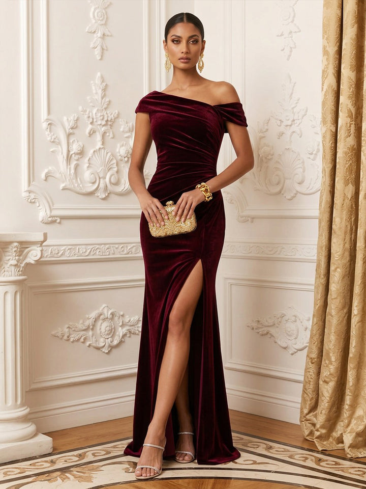 Velvet Sheath Off the Shoulder Floor Length Formal Dresses Sleeveless Fitted Waist Evening Dresses