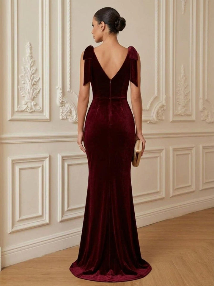 Velvet Mermaid V Neck Floor Length Formal Dresses Sleeveless Ruched Evening Dresses