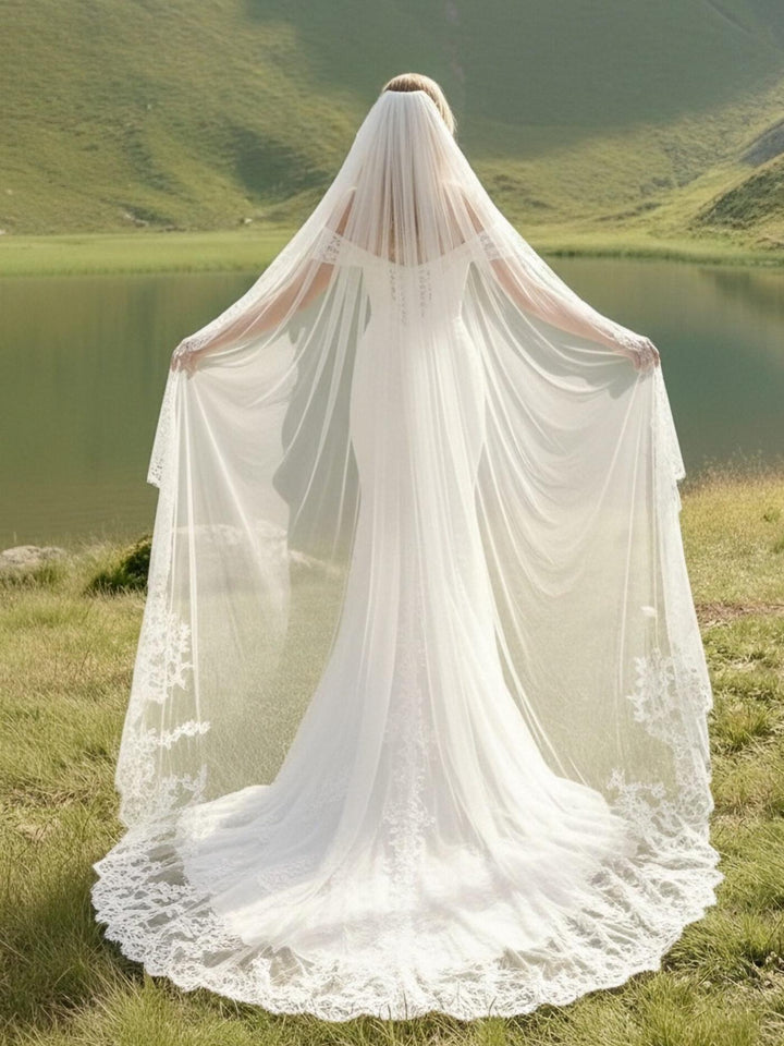 Laces Mermaid Off the Shoulder Long Wedding Dresses