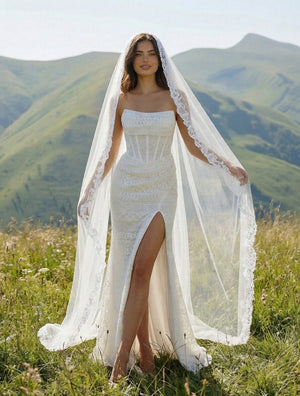 Laces Mermaid Strapless Long Wedding Dresses