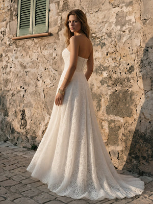 Laces A Line Strapless Long Wedding Dresses