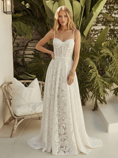 Laces A Line Spaghetti Straps Long Wedding Dresses