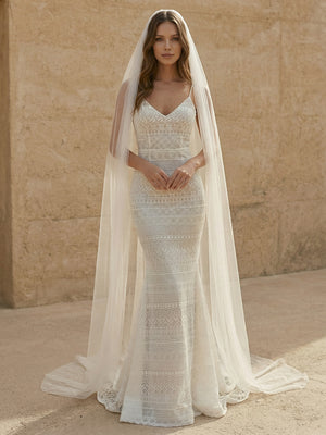 Laces Mermaid Spaghetti Straps Long Wedding Dresses