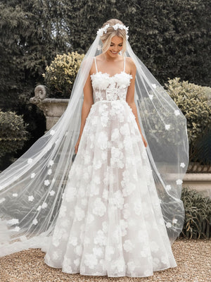 Spaghetti Straps Wedding Dresses Lace Appliques