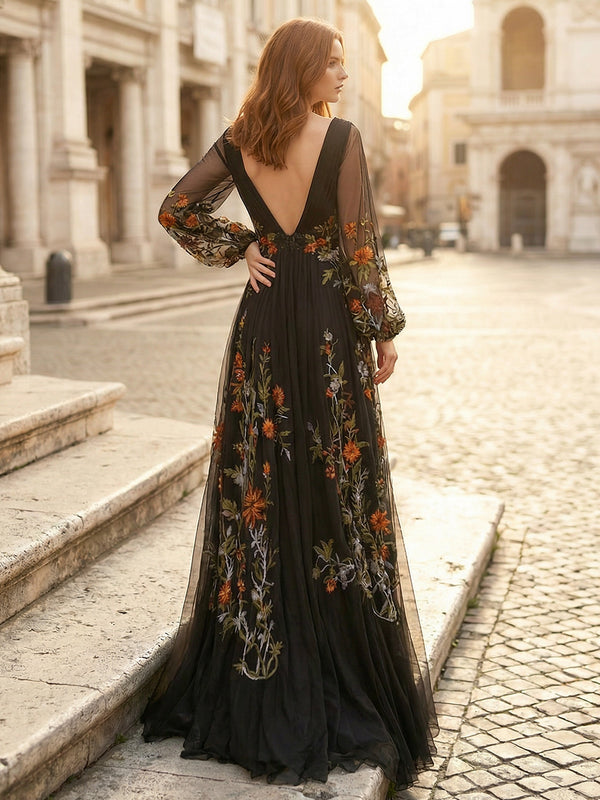 Laces A Line V Neck Long Wedding Dresses