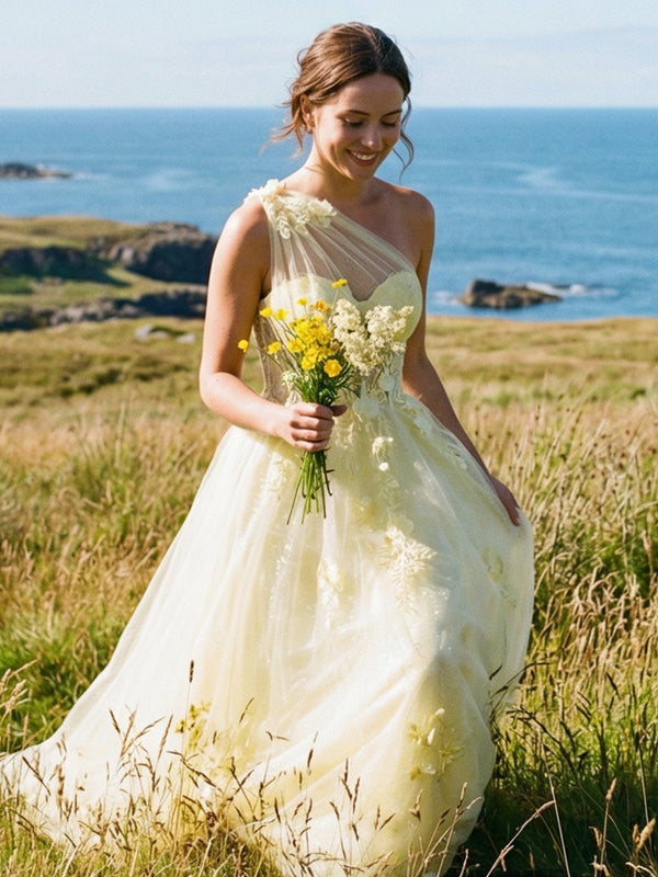 One Shoulder Sweetheart Lace Applique Wedding Dresses with 3D Flower